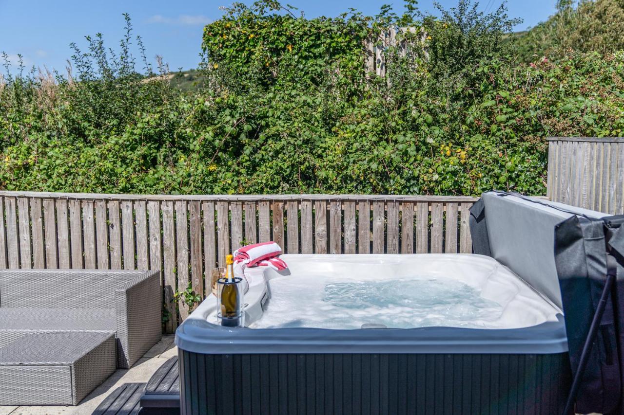 Wrth Y Nant Villa Saint Ishmaels  Ngoại thất bức ảnh